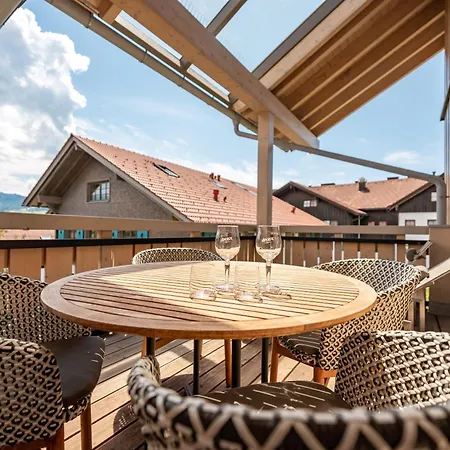 Penthouse No9 *